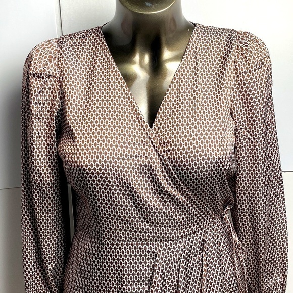 Abercrombie & Fitch Pleated Front Wrap Curve Front Long Sleeve Dress Sz Large P - Picture 5 of 17